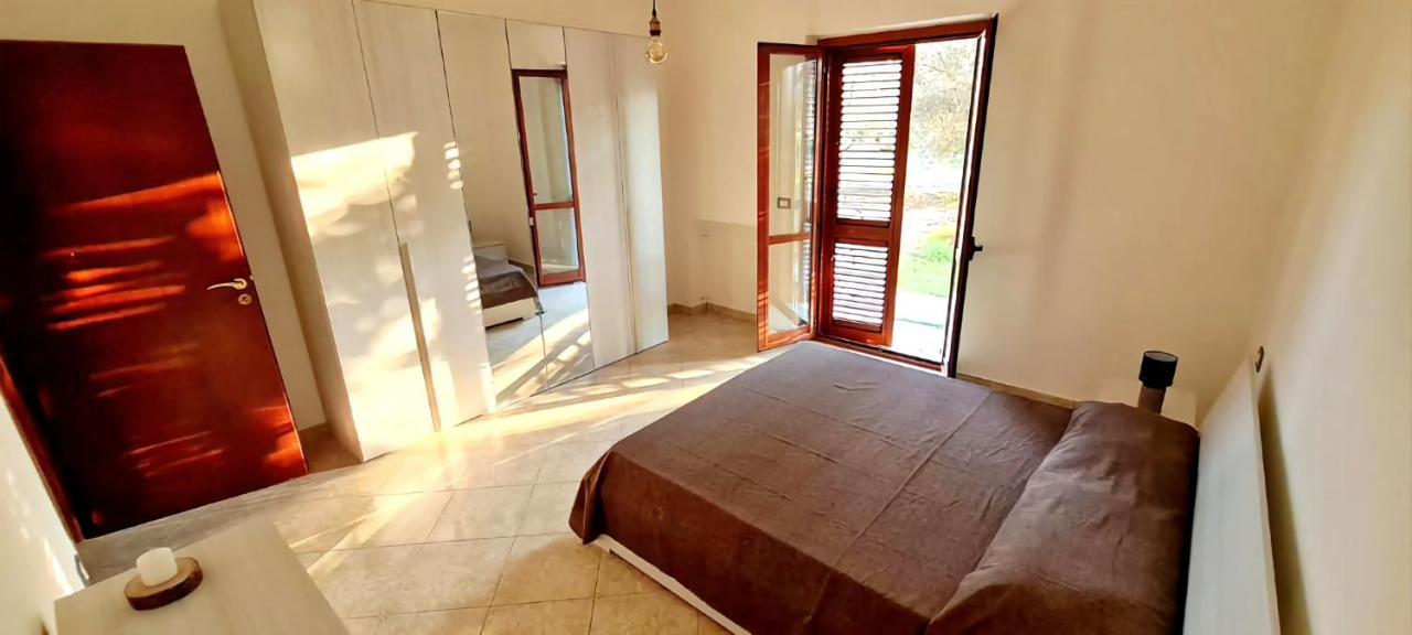 Armonia Apartment Ardore Marina Bagian luar foto